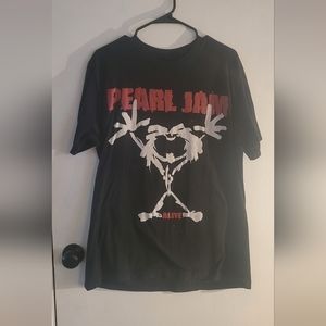 Pearl Jam tee shirt
